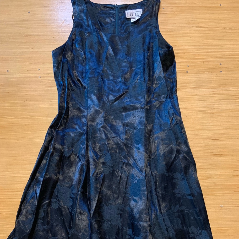 90’s inspired lace up dress